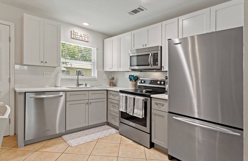 Safety Harbor Apartment | Newly Renovated Apt in Stunning Safety Harbor!