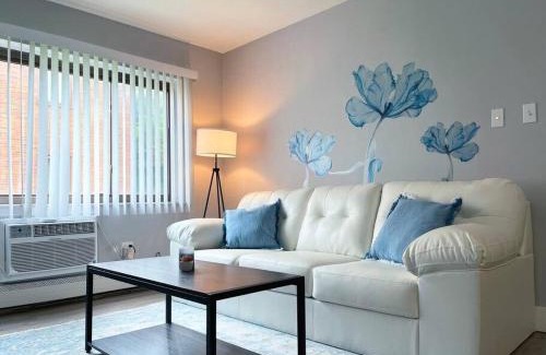 Garfield Heights Apartment | Newly Renovated - Beautiful 5 Star Apartment