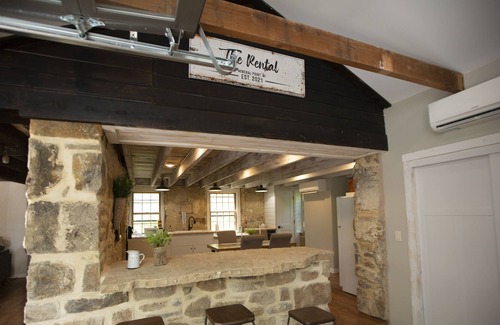 Mineral Point Cabin | Newly Renovated Cabin