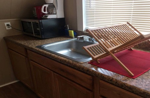 Campton Cottage | Newly Renovated Chalet Sleeps 6 (cabin 27)