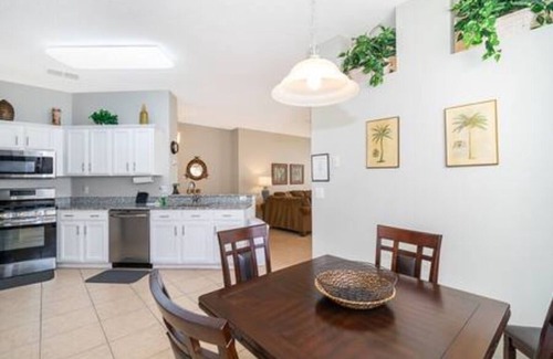Esprit House | Newly Renovated Close to Disney w/Private Pool