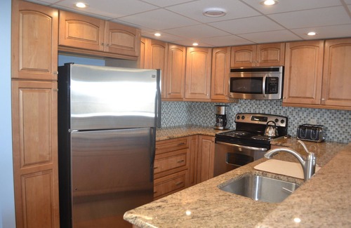 Southend Condo | Newly renovated condo, partial views of the ocean