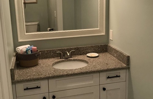 Cortez Condo | NEWLY RENOVATED! Cortez canal front 2/2 condo in Smugglers Landing