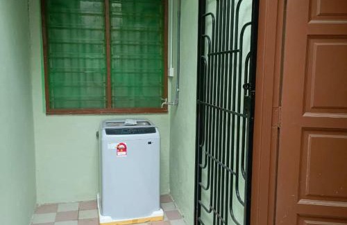 Danau Kota House | Newly Renovated Danau Kota Terrace House