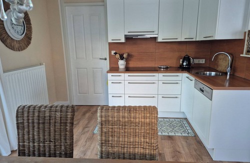 Scharendijke House | Newly renovated gr. Vacation home 110sqm living space, large garden Zeeland by the sea with dog
