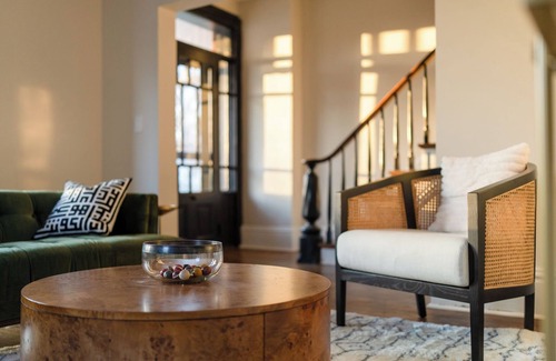 Mount Vernon House | Newly renovated historic home
