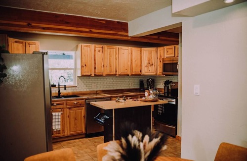 Salmon House | Newly renovated historical house. Walking distance to all of downtown!
