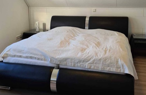 Veldenz Apartment | Newly renovated holiday apartment in an idyllic location on the outskirts
