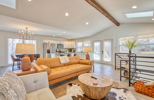 Fletcher House | Newly renovated home near downtown Asheville w/spacious deck, W/D, great views