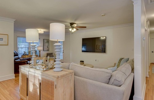Forest Hills House | Newly Renovated Home on The Hill