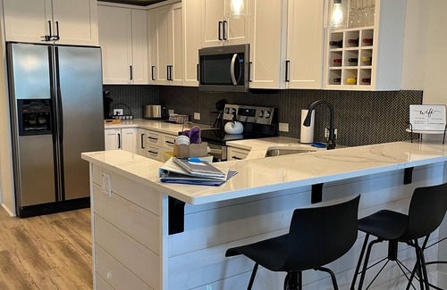Grand Haven Condo | Newly renovated luxury condo downtown Grand Haven