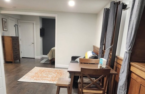 South Lima Apartment | Newly Renovated Luxury Apartment