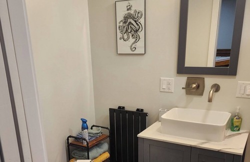 South Lima Apartment | Newly Renovated Luxury Apartment