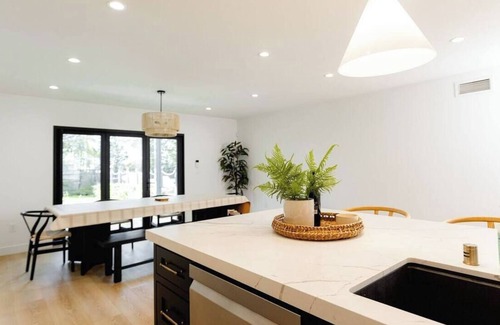 Southeast Anaheim House | Newly Renovated! Modern! Pool! Mins to Disney!