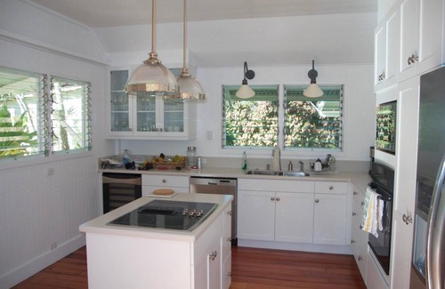 Kapaau House | Newly renovated piece of paradise. Experience Old Hawaii at its best.