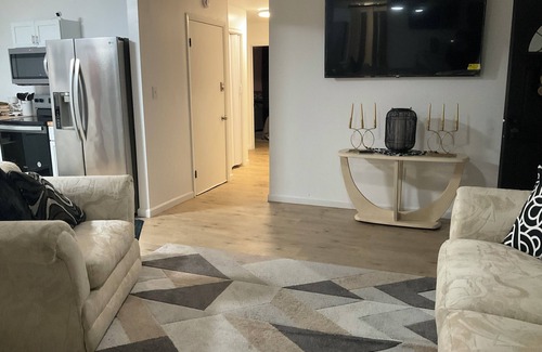 Still Pond House | Newly renovated single family home with attached guest suite