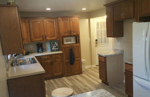 Green Bay House | Newly Renovated/Spacious house within walking distance to Lambeau Field