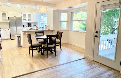 Represa House | Newly renovated spacious home near Folsom Lake