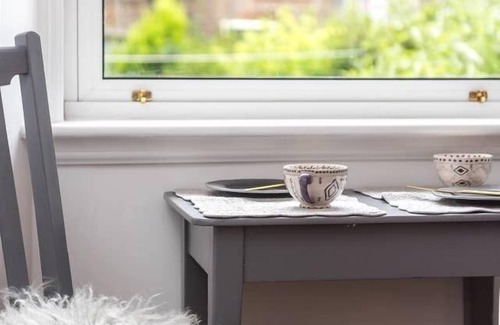 Stockbridge Apartment | Newly renovated stunning apartment in Stockbridge
