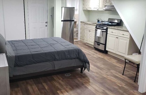 Ocean Hill House | Newly Renovated Suite In Ocean hill