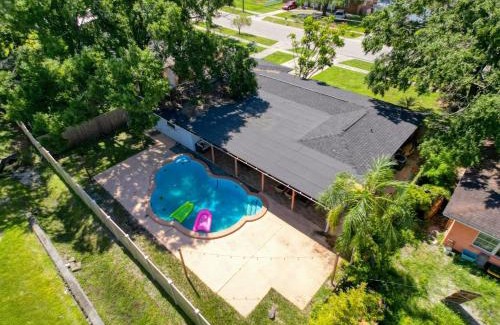 Orient Park House | Newly Renovated Tampa Home Near Hard Rock Casino!