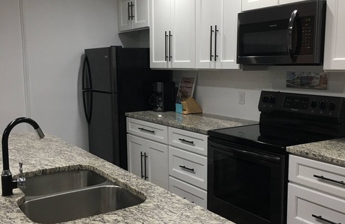 Maysville Condo | Newly renovated unit in downtown Maysville’s Entertainment District.