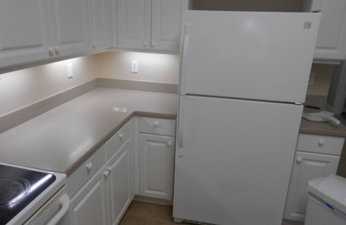 Charlotte Harbor Condo | Newly Renovated 1750 S/F 3 B/R 2 1/2 Bath Condo Sleeps 6 in King Beds