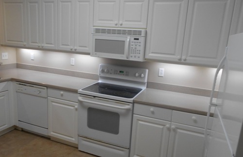 Charlotte Harbor Condo | Newly Renovated 1750 S/F 3 B/R 2 1/2 Bath Condo Sleeps 6 in King Beds