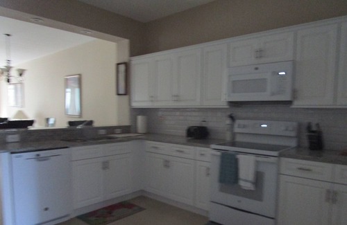 Charlotte Harbor Condo | Newly Renovated 1950 S/F 3 bedroom 2 1/2 Bath End Unit Condo