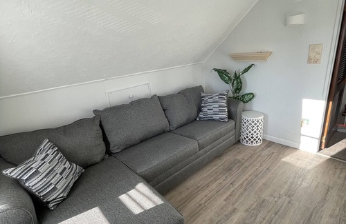 Lower Township Apartment | Newly Renovated Apartment, 2.5 blocks from beach, WiFi, Central Air