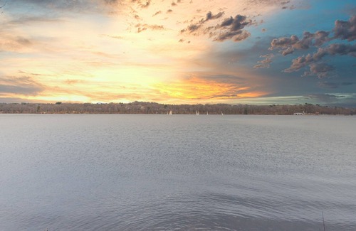 Arlington House | Newly renovated Waterfront Lake House - private beach - minutes from T to Boston