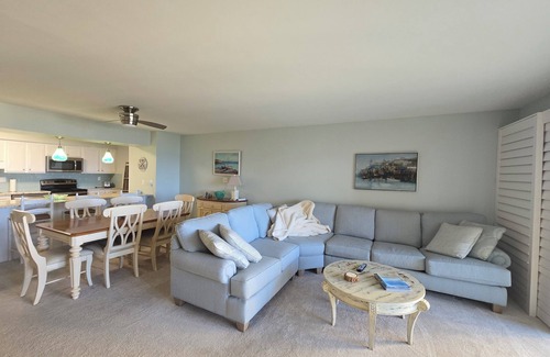 Indian Beach Condo | Newly Updated Condo in Indian Beach with Ocean Views!