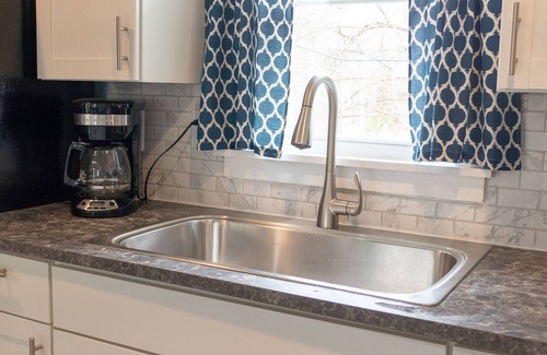 Put-in-Bay Cottage | Newly updated cottage in GREAT location - Walking distance