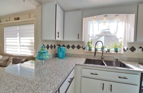 Oakland Hills House | Newly updated Kitchen, Sunroom Familyroom and Pool area