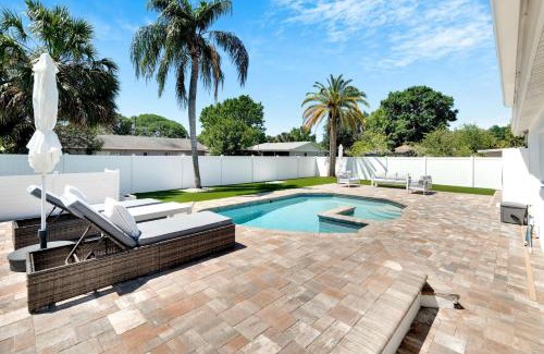 Sun Bay South House | Newly Updated South Tampa Pool Home!
