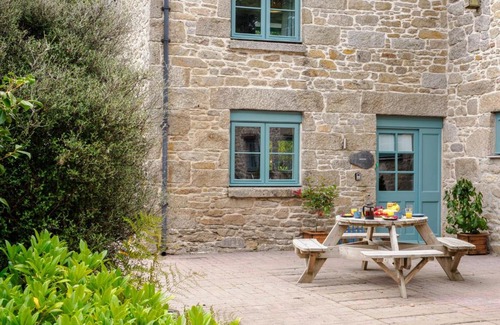 Falmouth House | Newlyn