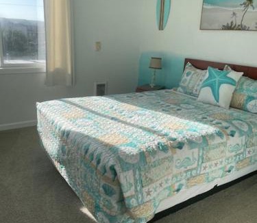 Newport Hotel | Newport Bay Motel