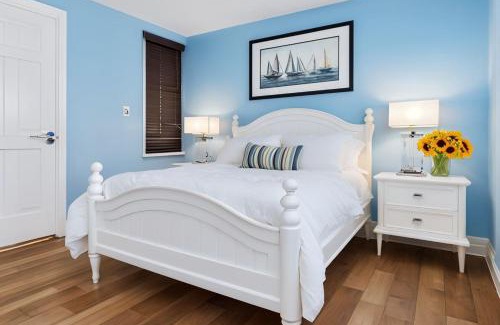 Balboa Peninsula House | Newport Beach Oceanside Stay