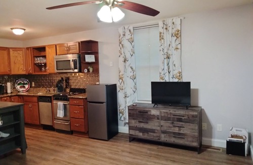 Newport House | Newport Hideaway - Convenient to the Smoky Mountains