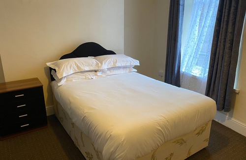 Newport Hotel | Newport Lodge