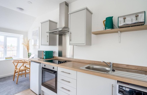 Newport Apartment | Newport Ship s Nook Cozy Hideaway