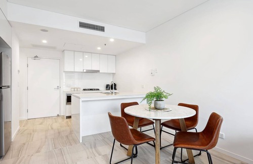 Newstead Apartment | Newstead City Haven Sleep 4
