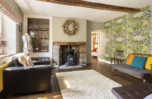 Westbrook Court Villa | Newton Court - Nine Bedroom Villa, Sleeps 24