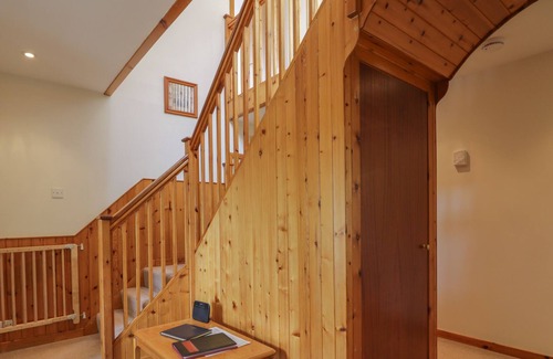 Forres House | NEWTON OF DALVEY FARMHOUSE, pet friendly, with open fire in Forres