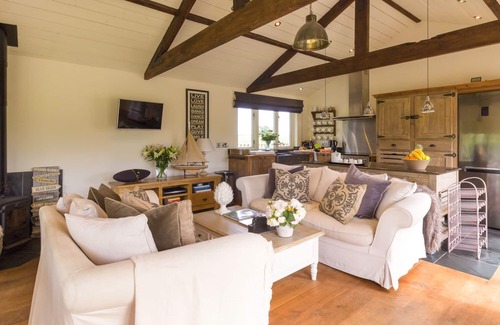 South Charlton Cottage | NEWTON RETREAT, family friendly, luxury holiday cottage in Embleton