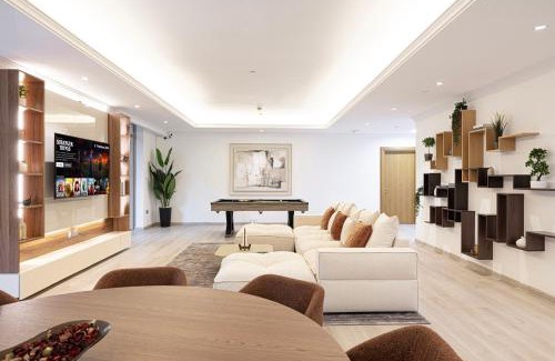 Downtown Dubai House | Next'Living - Luxury Private Room in a CoLiving Villa