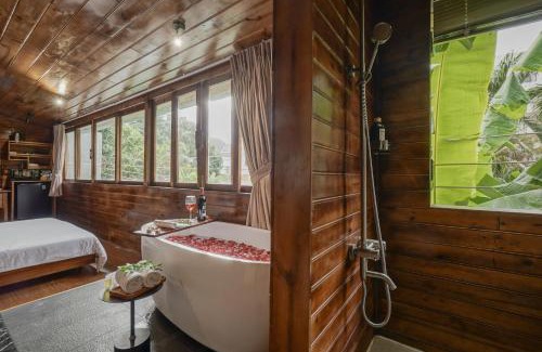 Thao Dien Hotel | Nexus House Garden Thao Dien