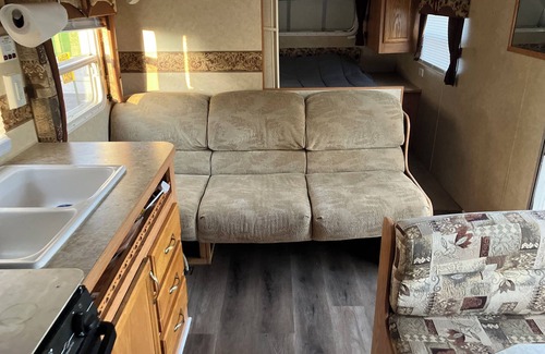 Forest Junction House | NFL Draft Camper sleeps 6-20 minutes from Lambeau Field-TransportationAvailable
