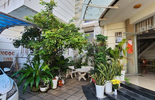 Bien Hoa Hotel | Ngoc Son Hotel