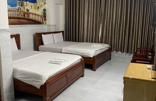Phu Nhuan Hotel | Ngoc Yen Hotel by Bay Luxury